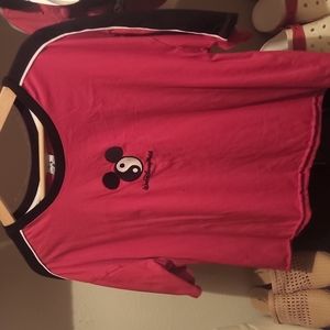 WDW Yin Yang Cropped Tee